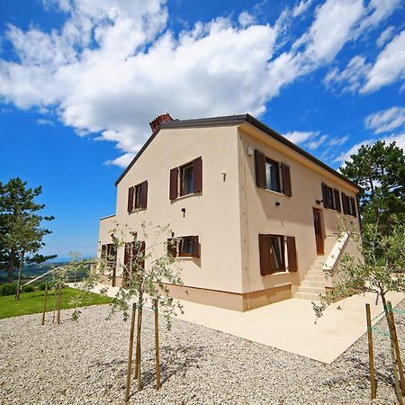 Luxury Villa Gradin Gracisce ภายนอก รูปภาพ