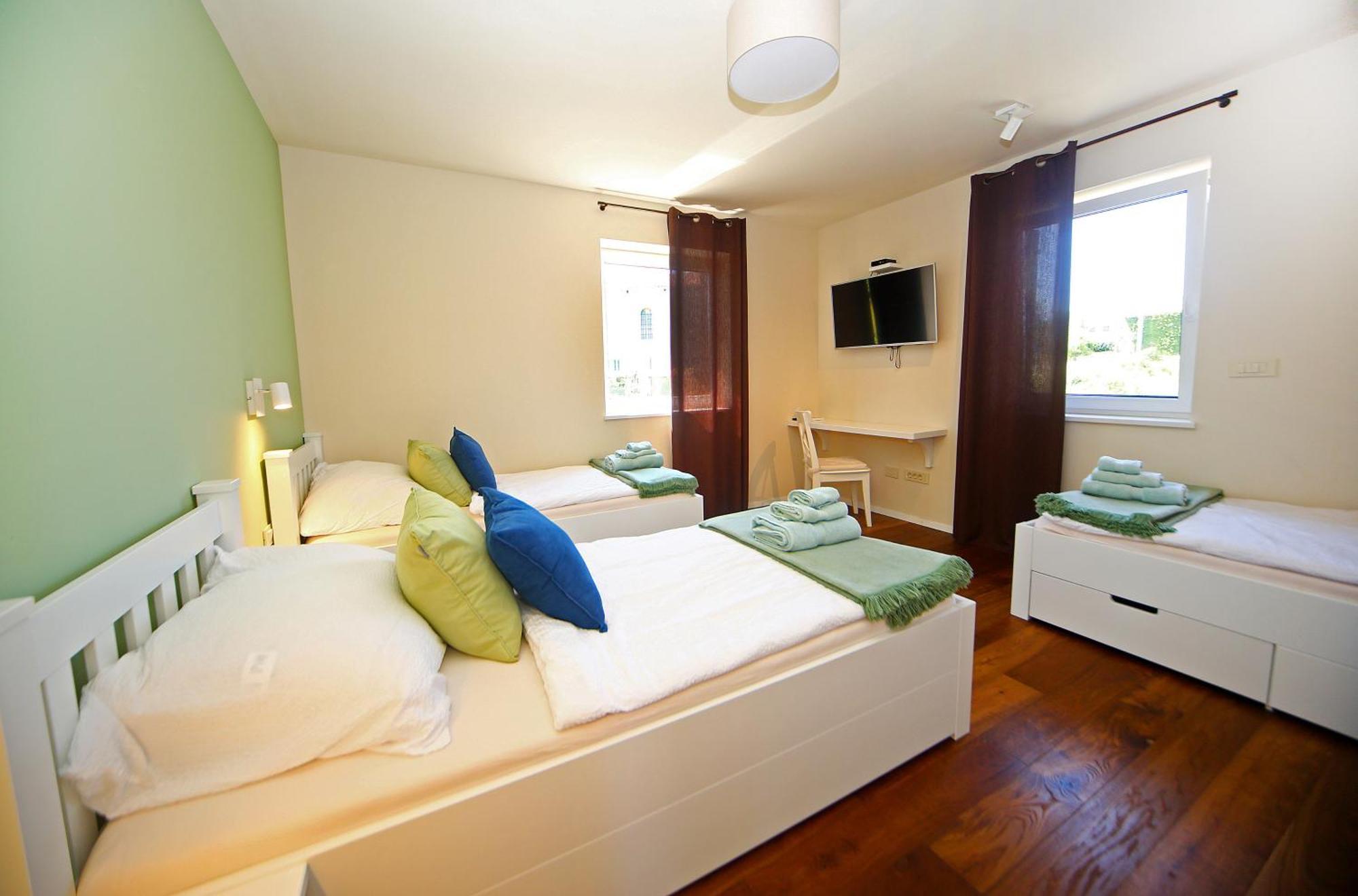 Luxury Villa Gradin Gracisce ภายนอก รูปภาพ