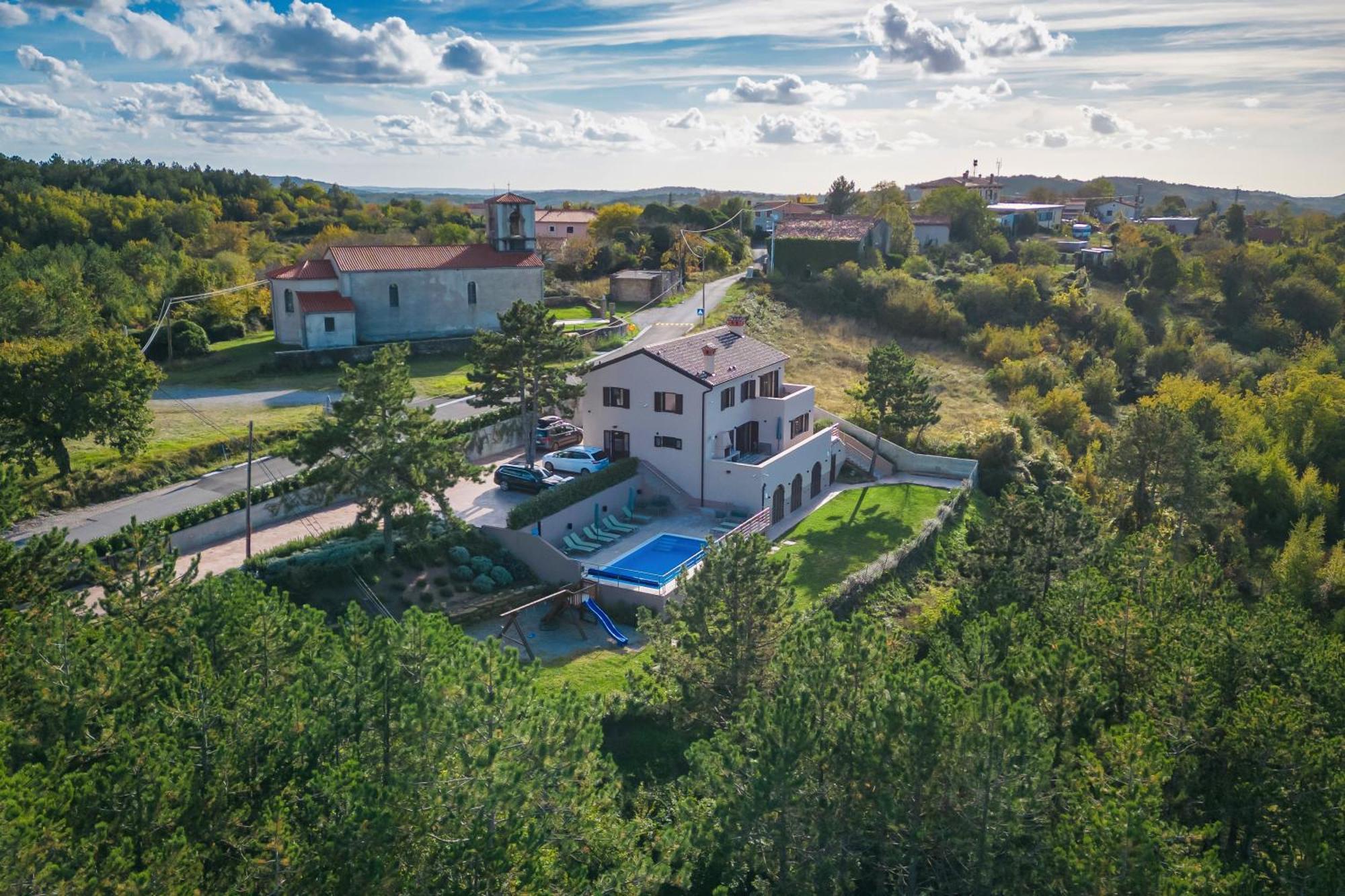 Luxury Villa Gradin Gracisce ภายนอก รูปภาพ
