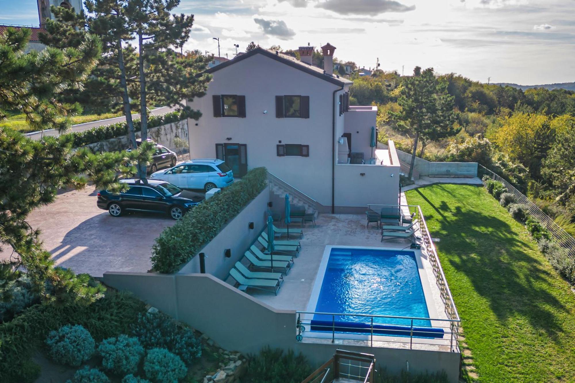 Luxury Villa Gradin Gracisce ภายนอก รูปภาพ